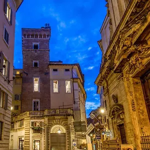 Mysuitetower Pantheon Roma